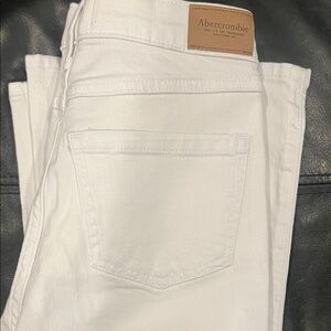 Abercrombie Kids White flare Jeans 13/14 short